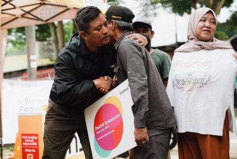 Tanggap Darurat, Indosat Salurkan Bantuan untuk Korban Bencana di Sukabumi