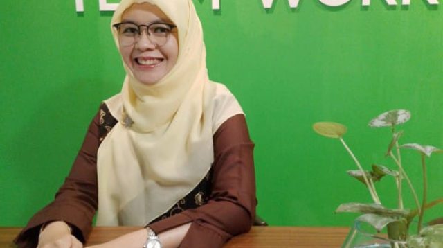 Kepala Cabang BPJS Ketenagakerjaan (TK) Kota Depok Novarina Azli
